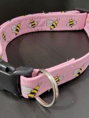 Pink Bee Print Dog Collar
